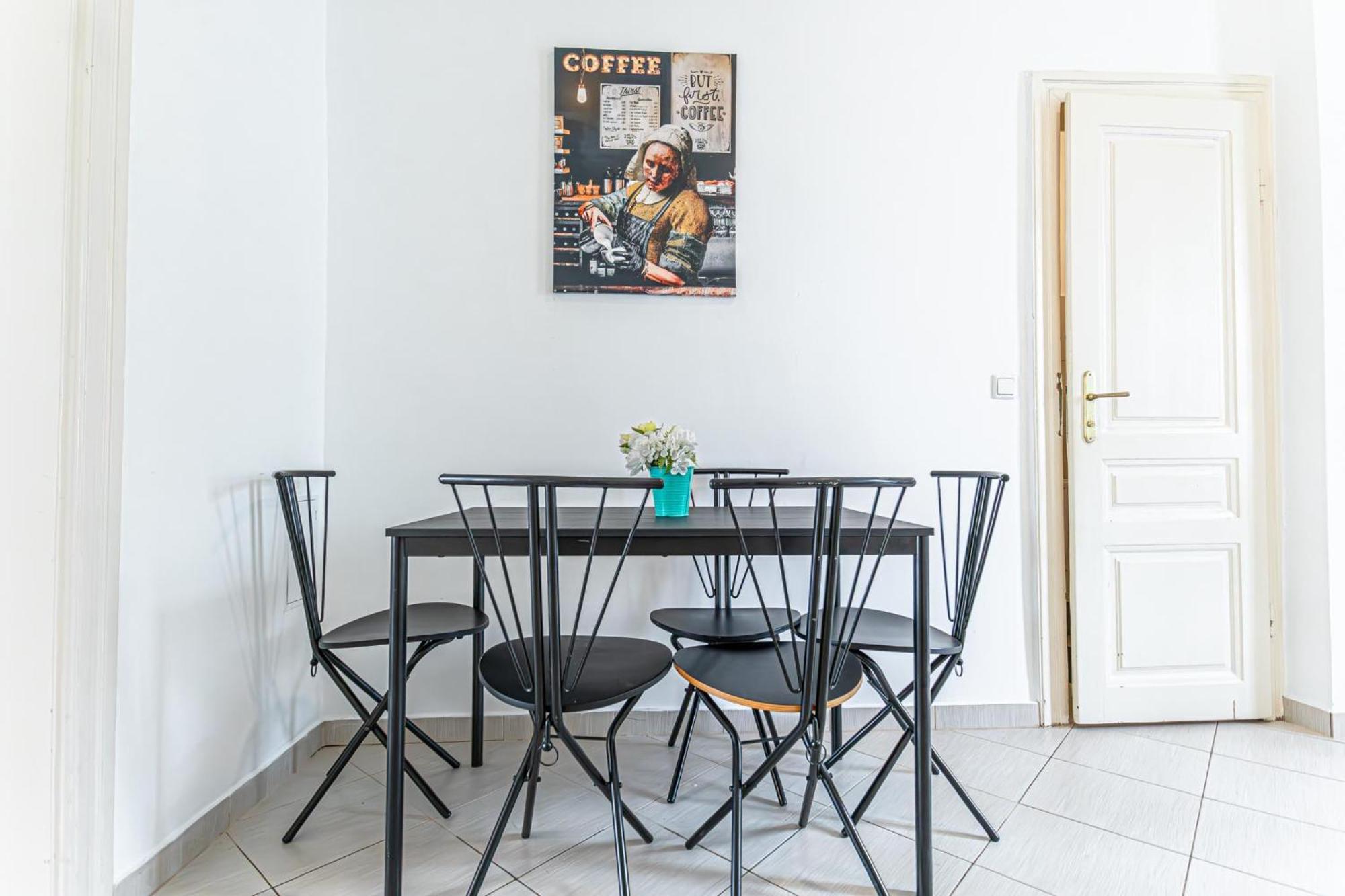 Peaceful And Stylish 2 Bedroom Cozy Atmosphere Appartement