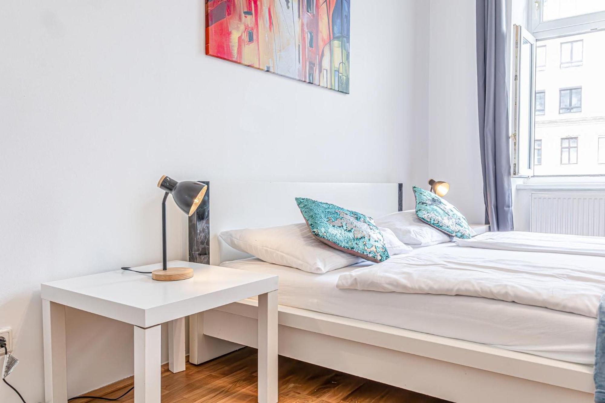 Peaceful And Stylish 2 Bedroom Cozy Atmosphere *